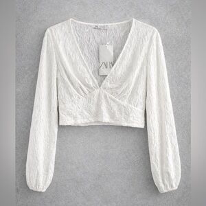 NWT ZARA White Textured Long Sleeve Top Size: L